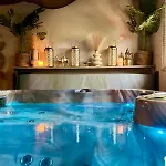 1001 Merveilles Jacuzzi Parenthese Intime & Relaxante (adults Only) 러브호텔 *