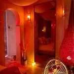 1001 Merveilles Jacuzzi Parenthese Intime & Relaxante (adults Only) 러브호텔 *