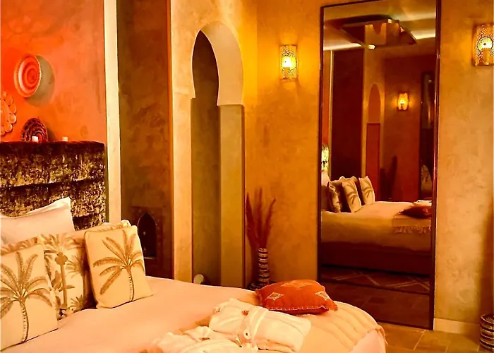Love hotel Suite 1001 Merveilles jacuzzi parenthèse intime&relaxante *